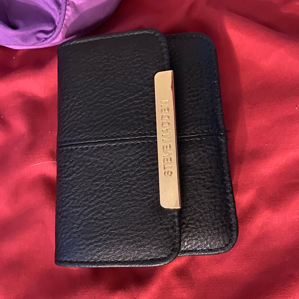 Steve Madden wallet